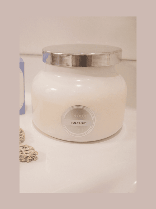 White Volcano Signature Jar 19 oz