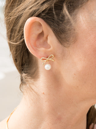 Bow Pearl Earrings