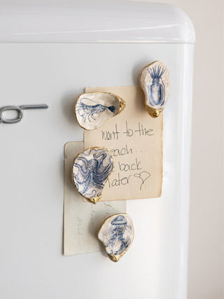 Resin Oyster Shell Magnet Set