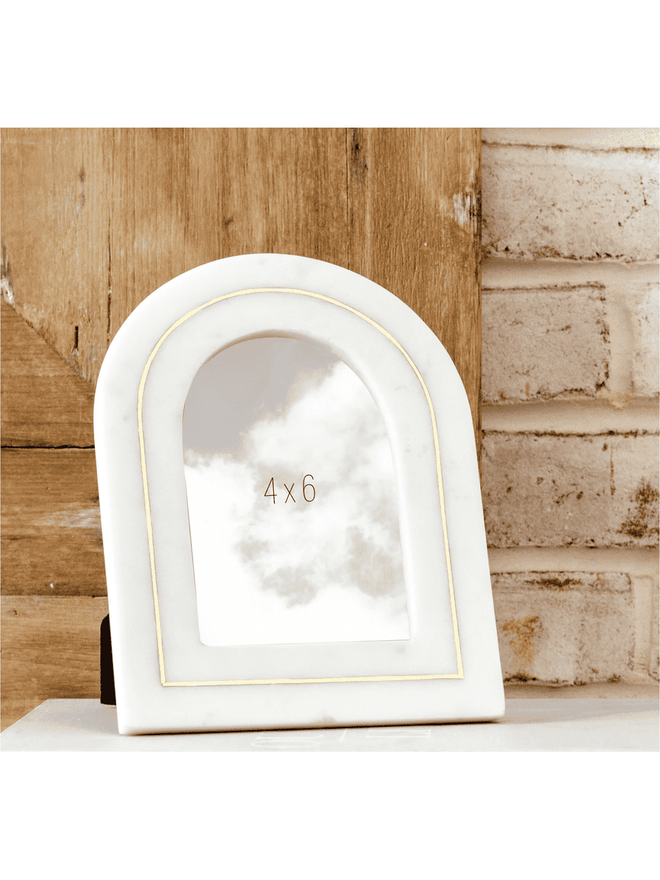 Arch Marble w/ Brass Picture Frame 4x6