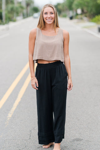 Ruffle Ankle Pants
