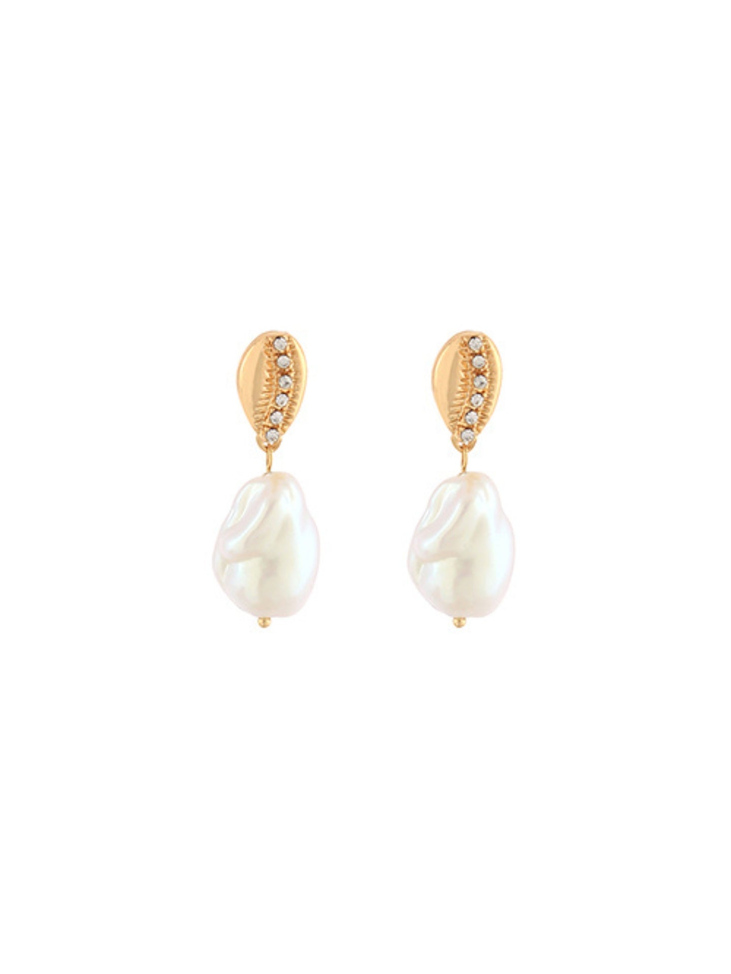 Conch Shell Pearl Drop Earrings 