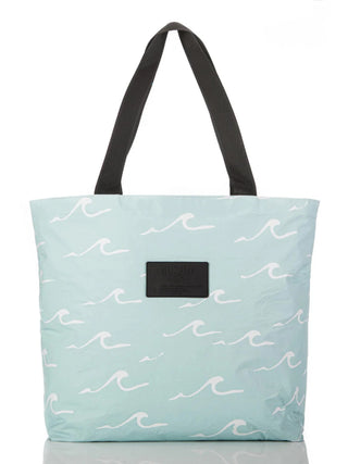 Seaside Aloha Bags Day Tripper