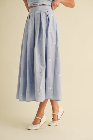 Floral Embroidery Pleated Skirt