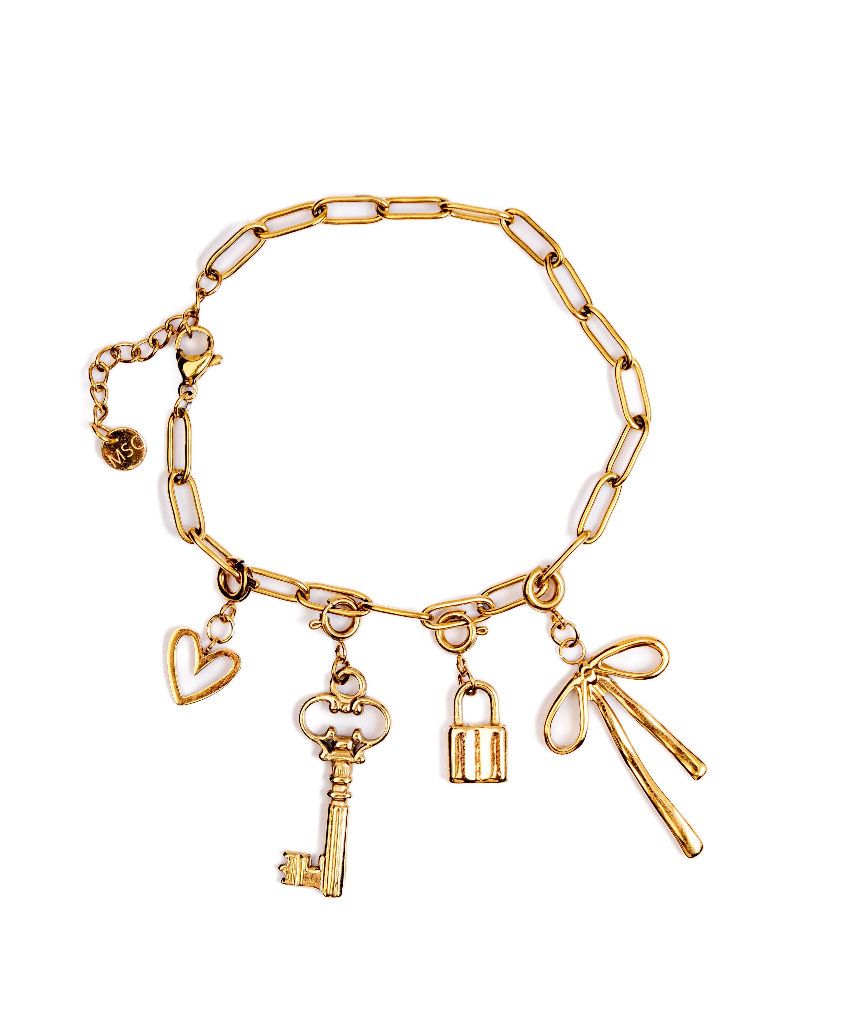 Waterproof Large Bow Charm – Gold-Plated, Tarnish-Free & Hypoallergenic (detail view 2)