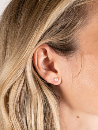 Pearl Studs