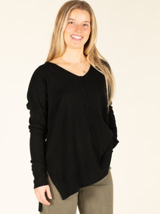 Hi-Low V-Neck Sweater-Black