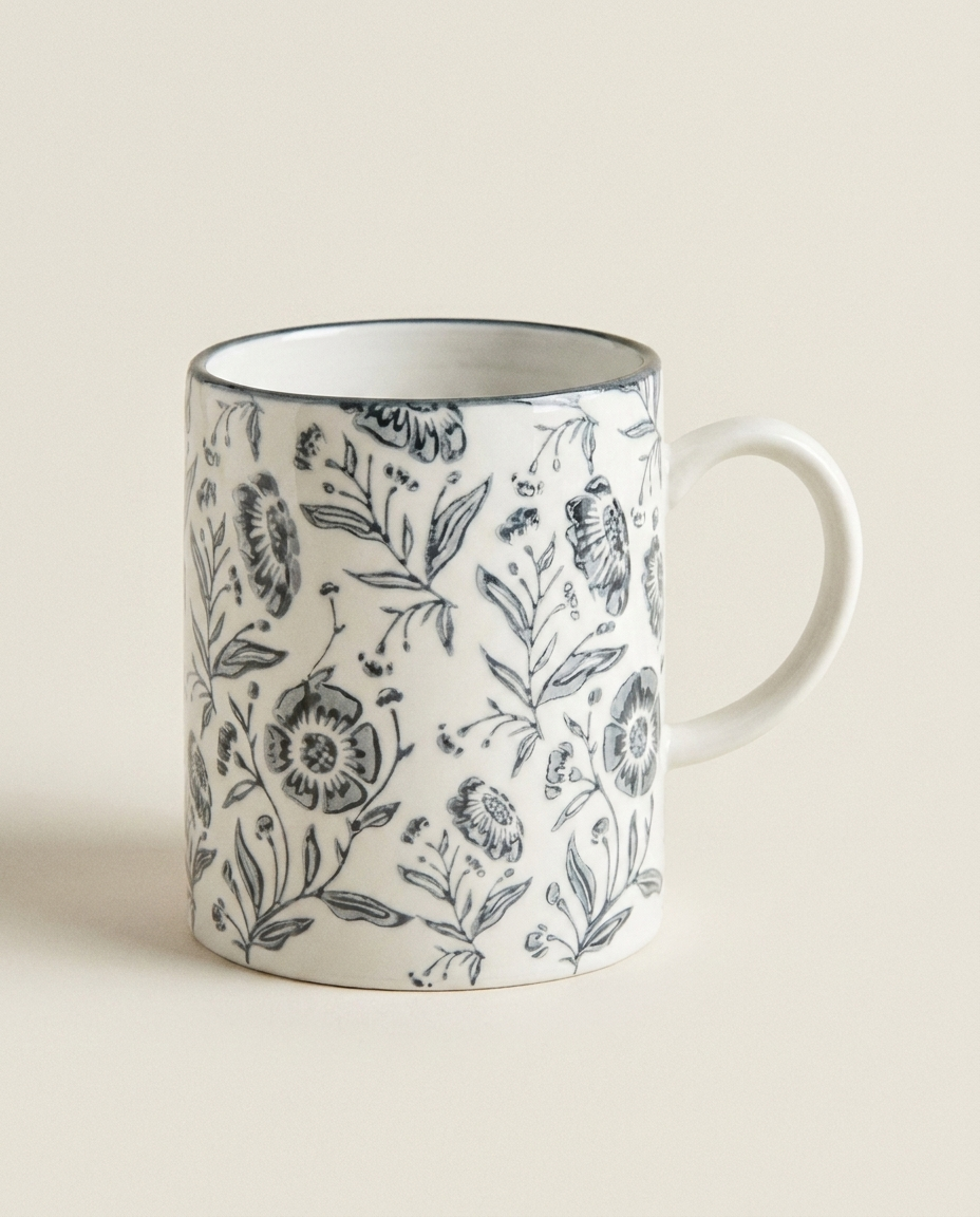 Blue Primrose Floral Mug – Floral Primrose Ceramic Coffee Mug (detail view 2)