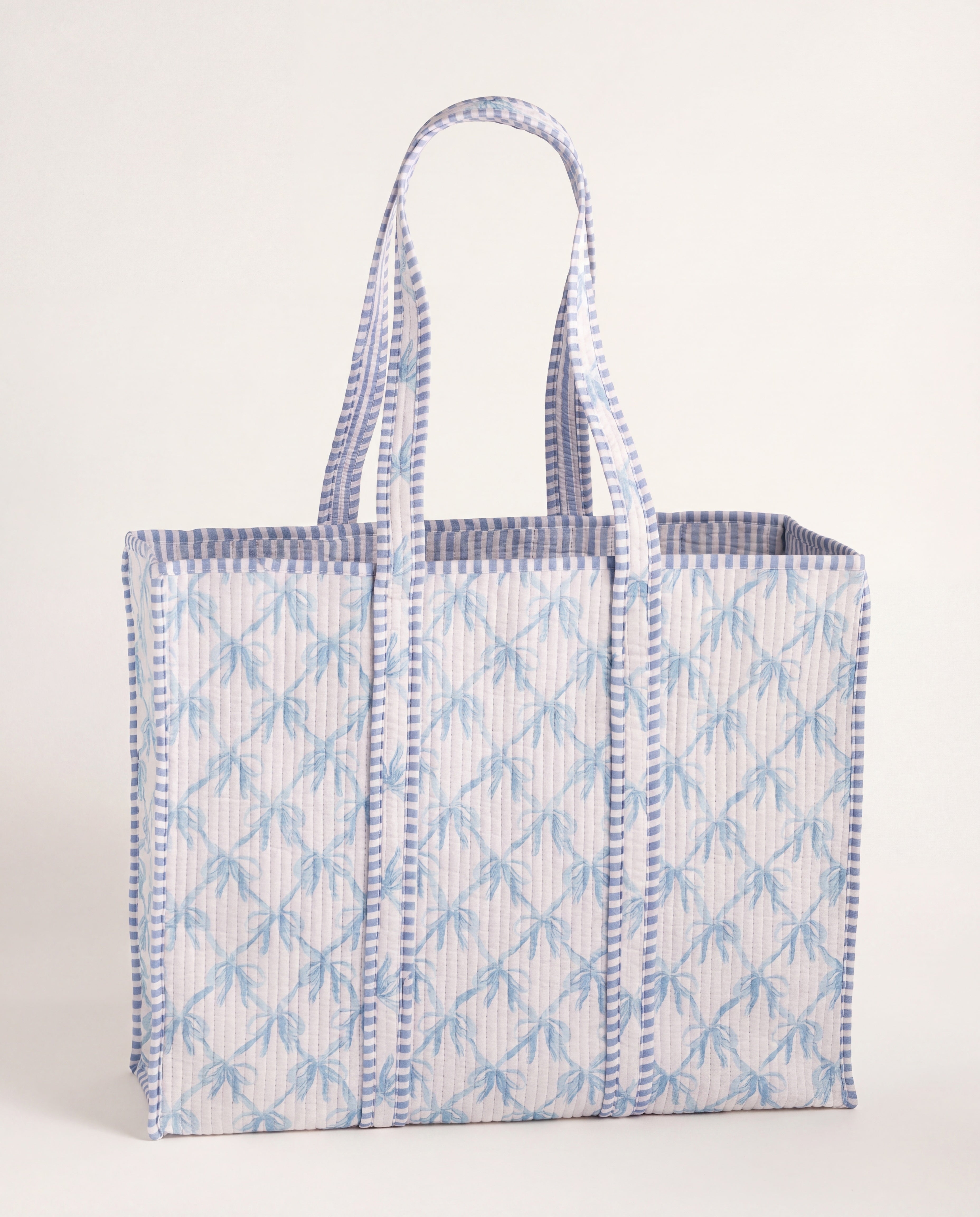 Bow Block Print Tote (detail view 3)