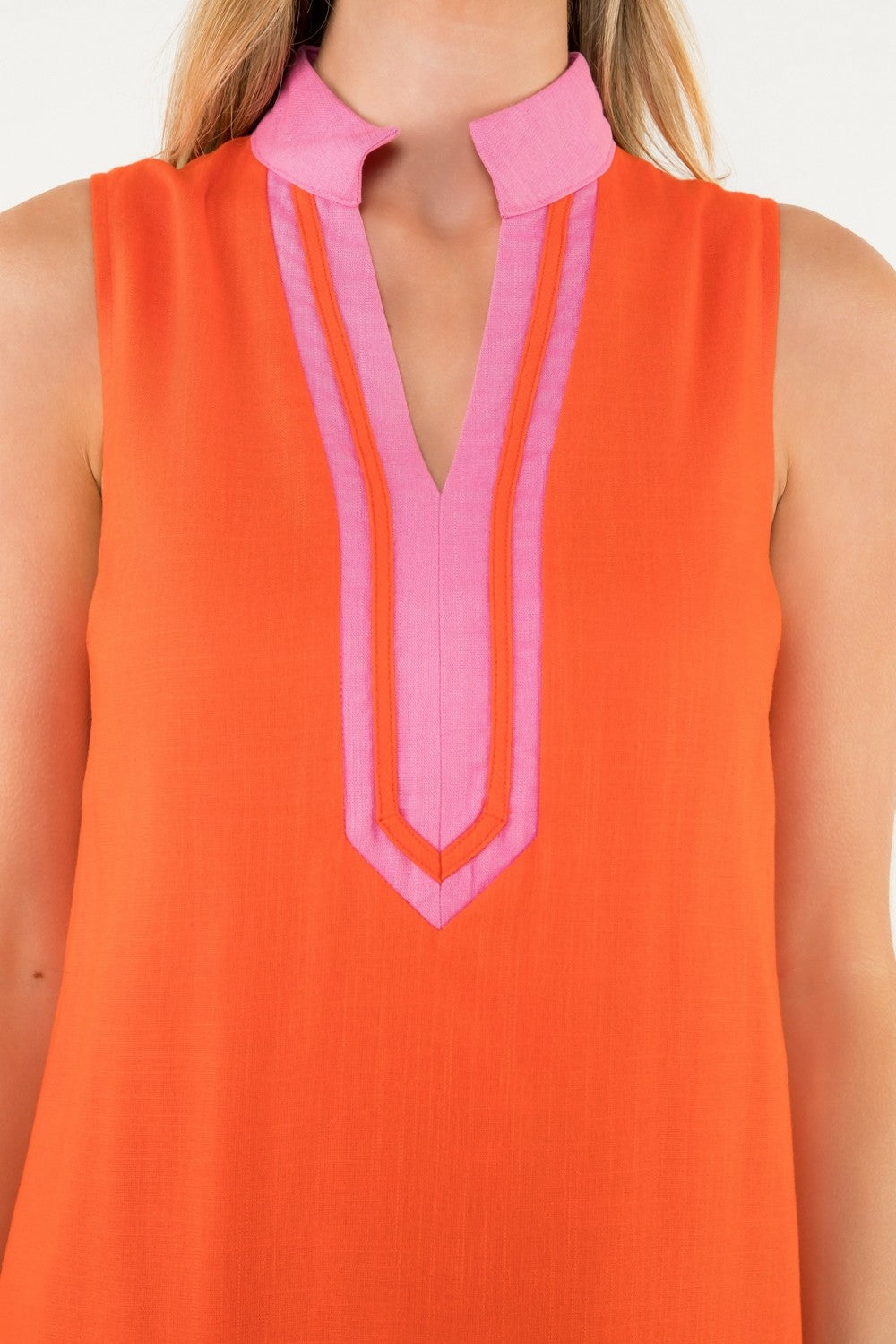 Contrast Trim Split Neck Dress (detail view 3)
