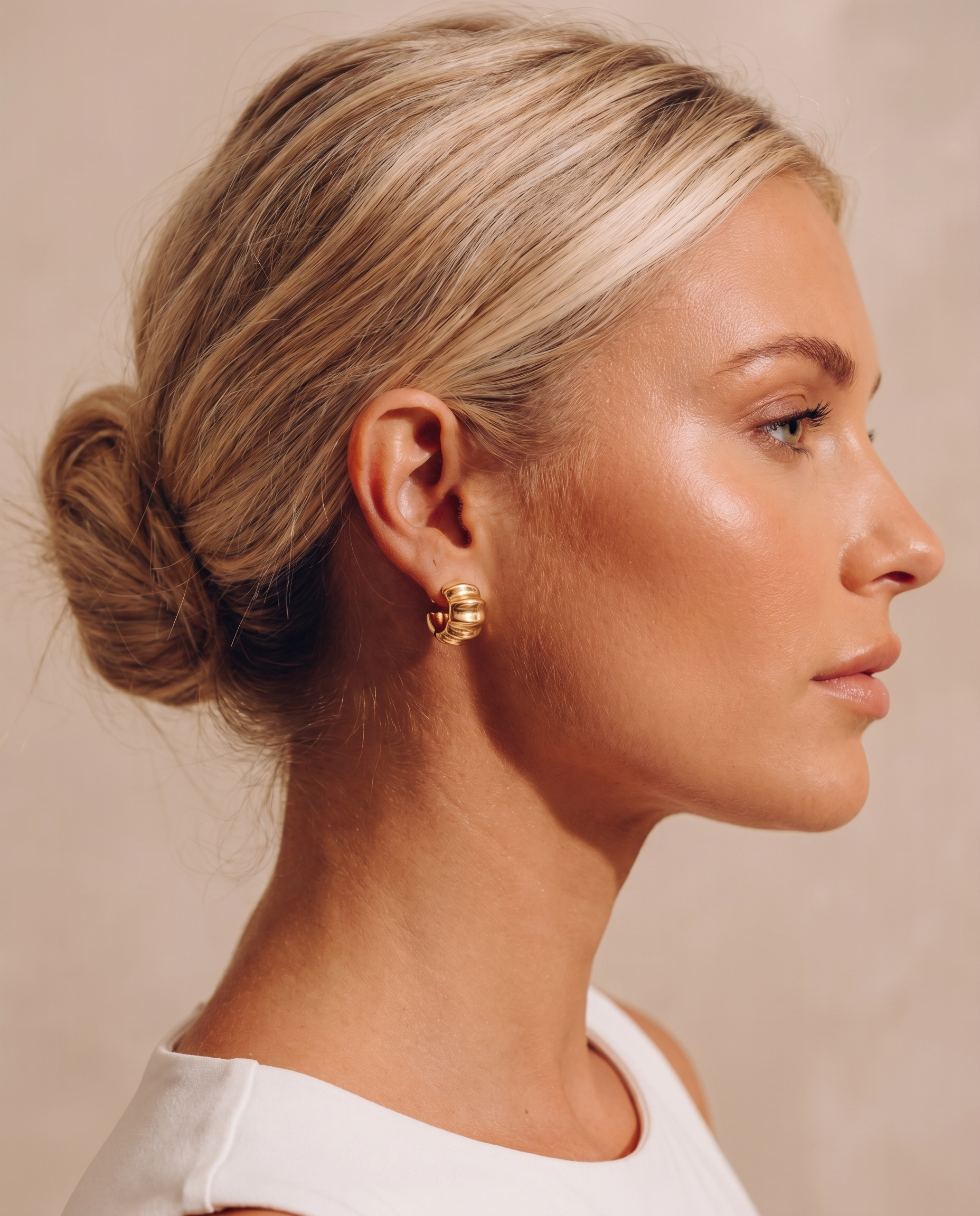My Sister's Cottage | Waterproof | Crinkle Hoop Earrings (detail view 3)