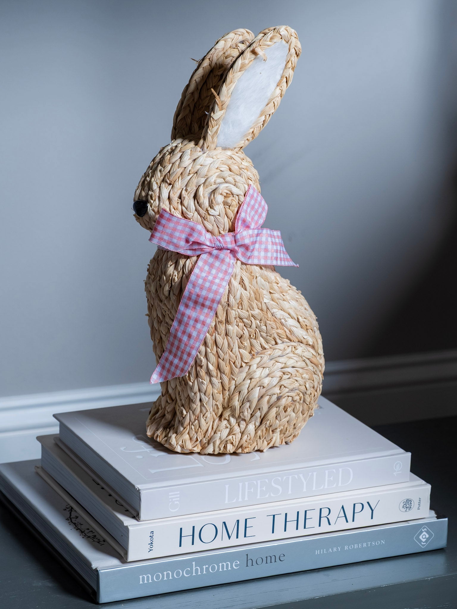 Woven Bunny Sitter