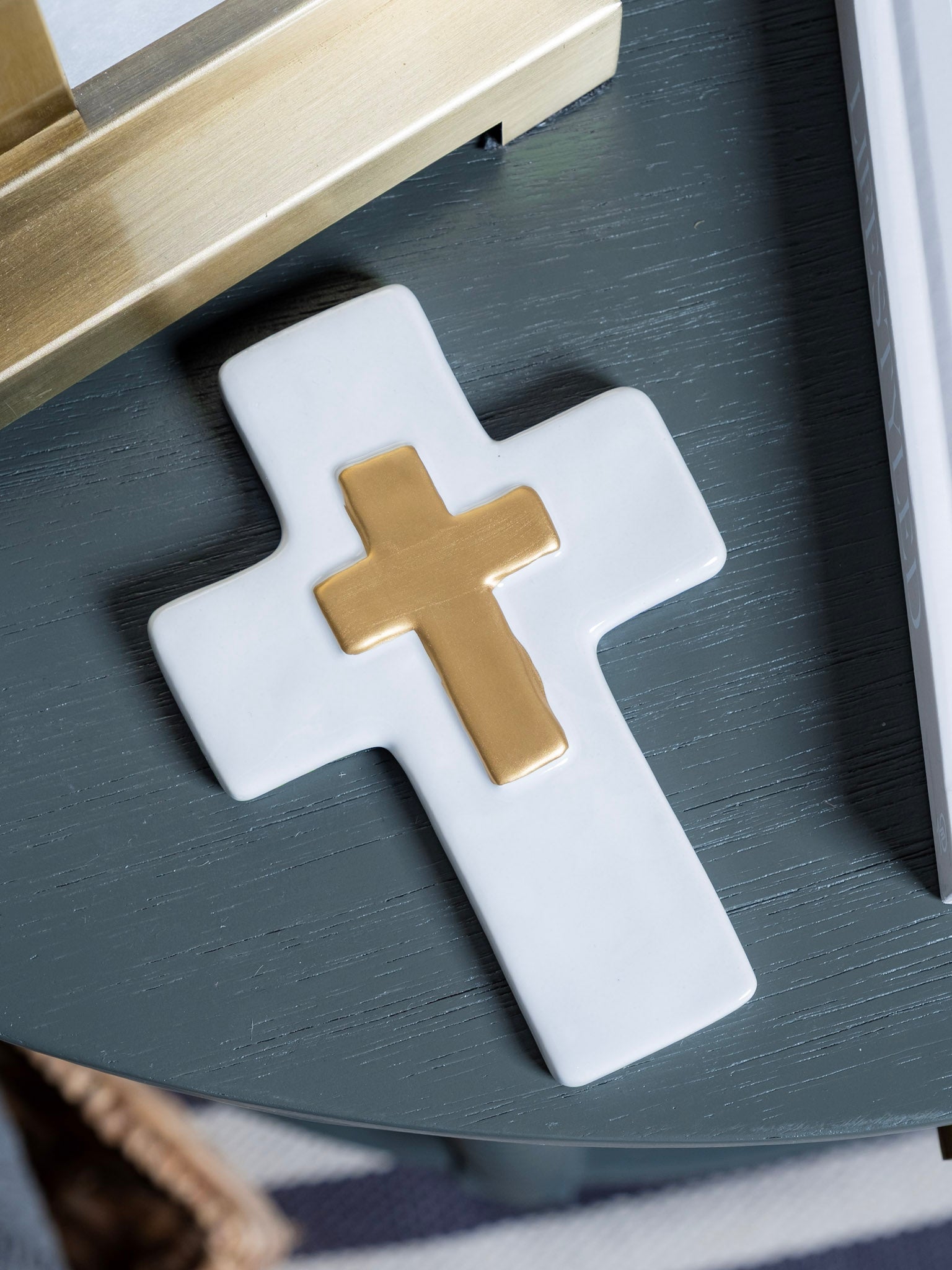 Hand-Painted Ceramic Wall Cross with Gold Gilded Detail - 6x4 (detail view 2)