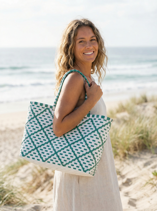 Diamond Pattern Woven Tote