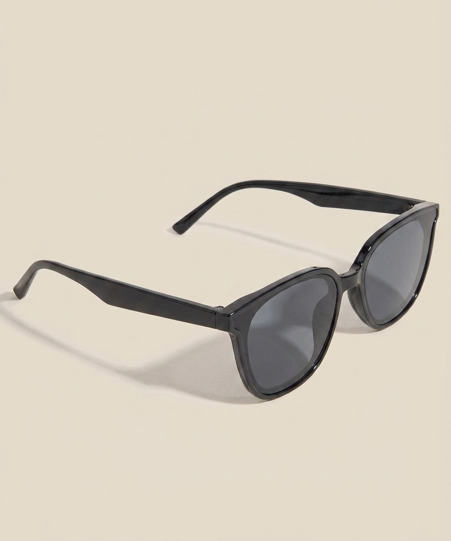 The Essential Square Sunglasses (detail view 4)
