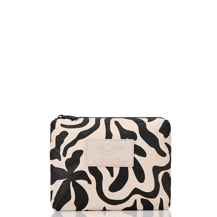 Aloha Collection – Essentials Pouch (Small) (detail view 2)