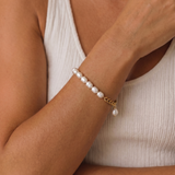 My Sister's Cottage | Waterproof | Freshwater Cultured Pearl & Chain Bracelet (detail view 2)