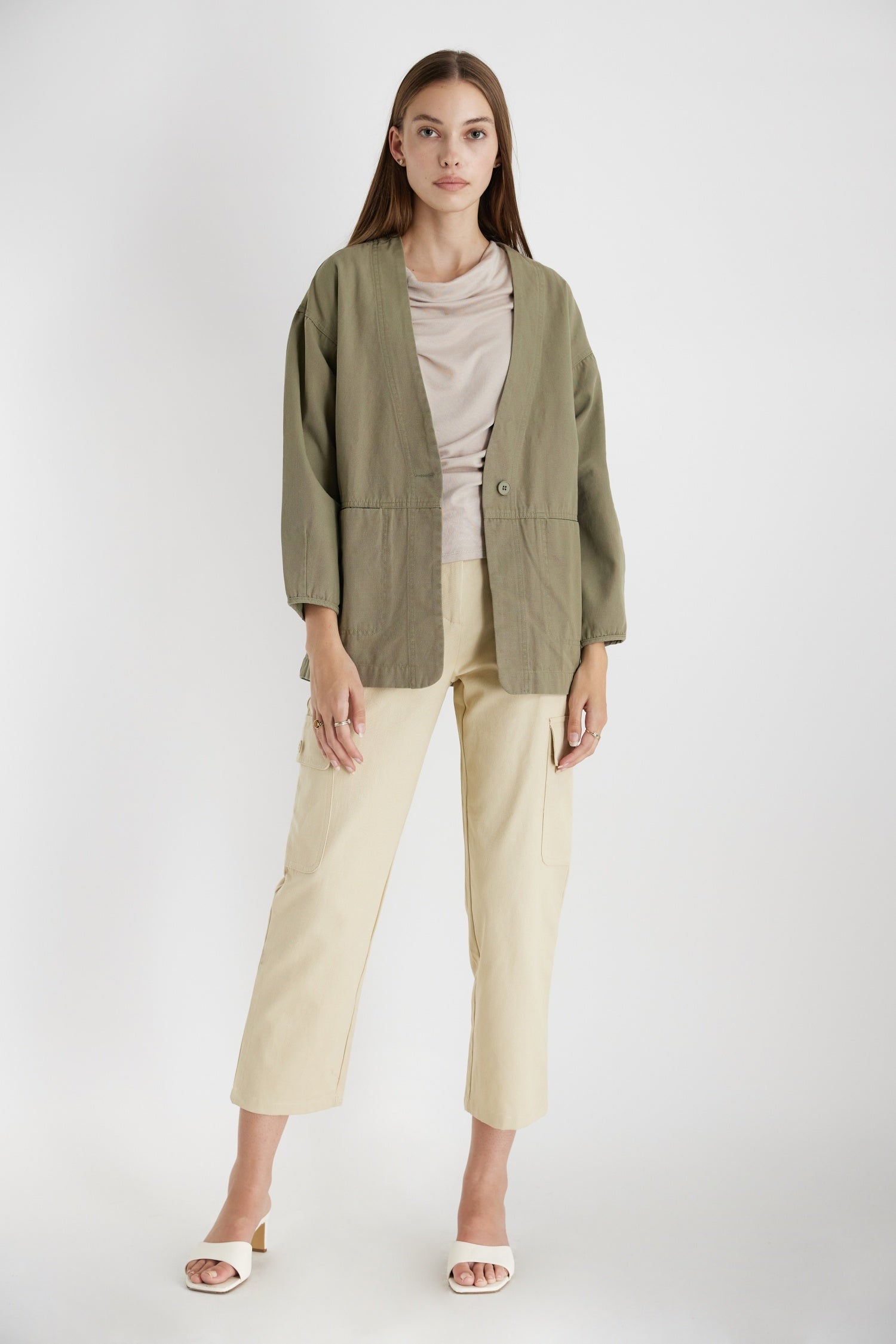 Light Weight Single Button V-Neck Jacket