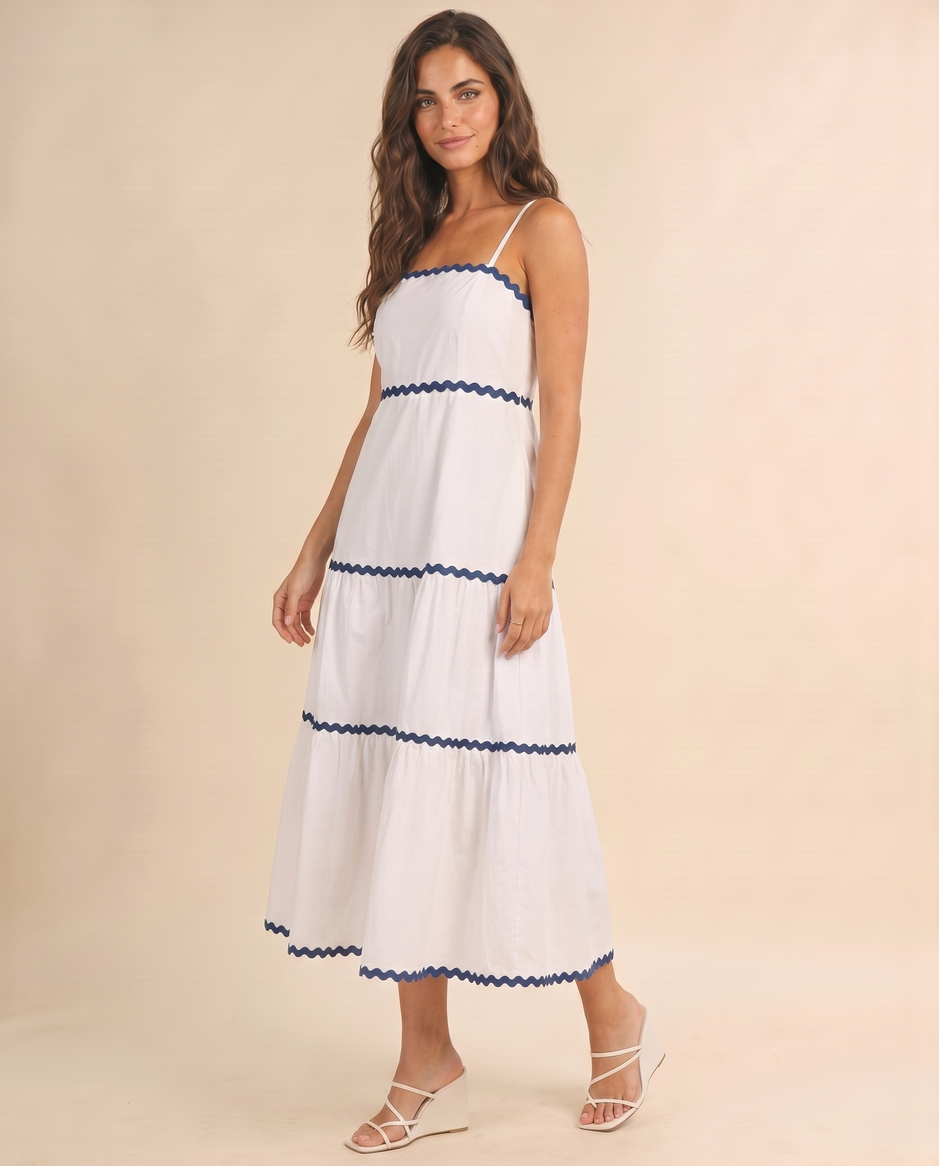 Luciana Trim Maxi Dress – Elegant Maxi Dress for Women