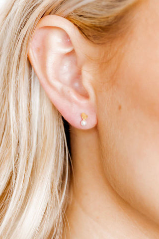 Gold Heart & Pearl Flatback Stud Earrings