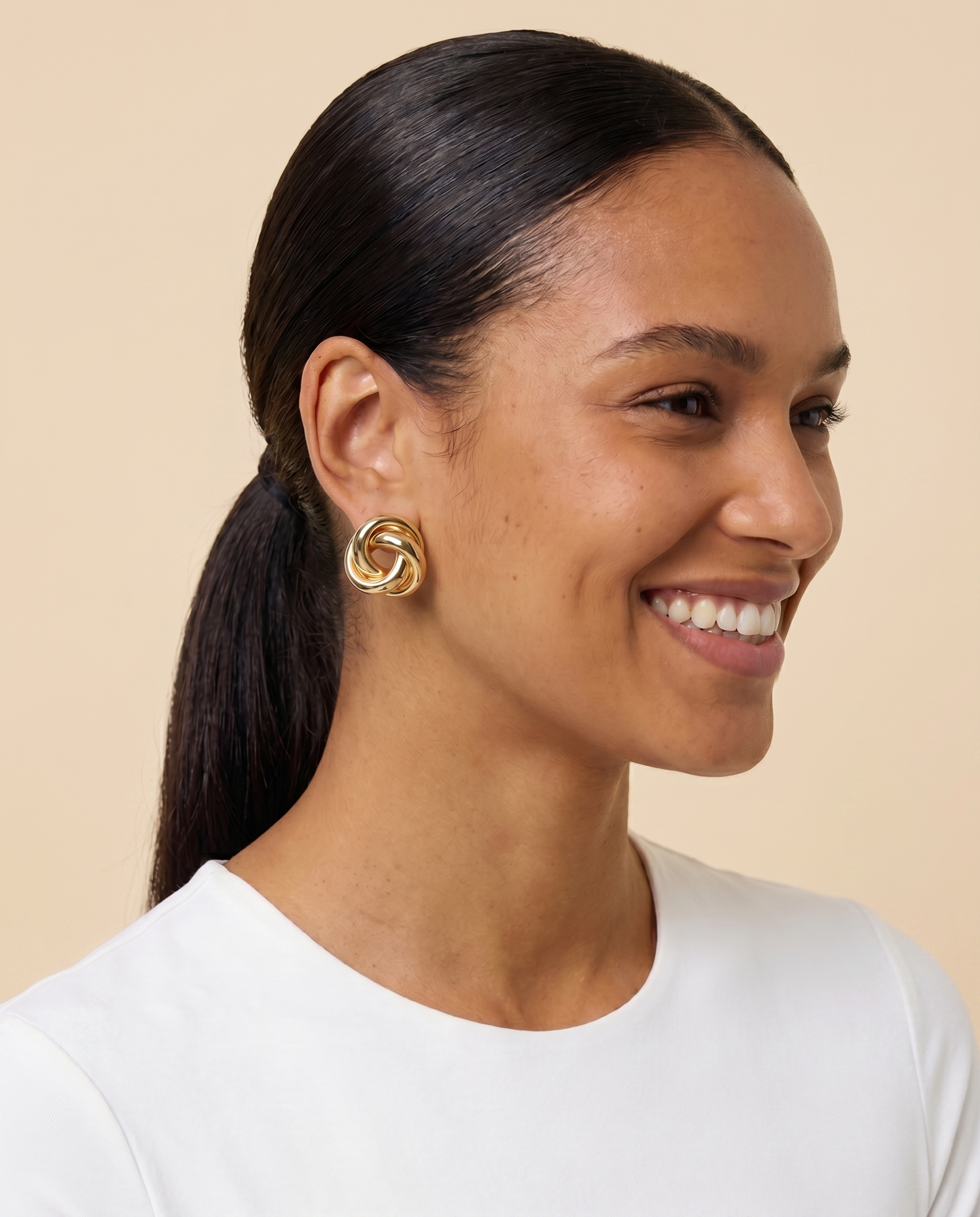 My Sister's Cottage | Waterproof | Open Knot Earrings (detail view 3)