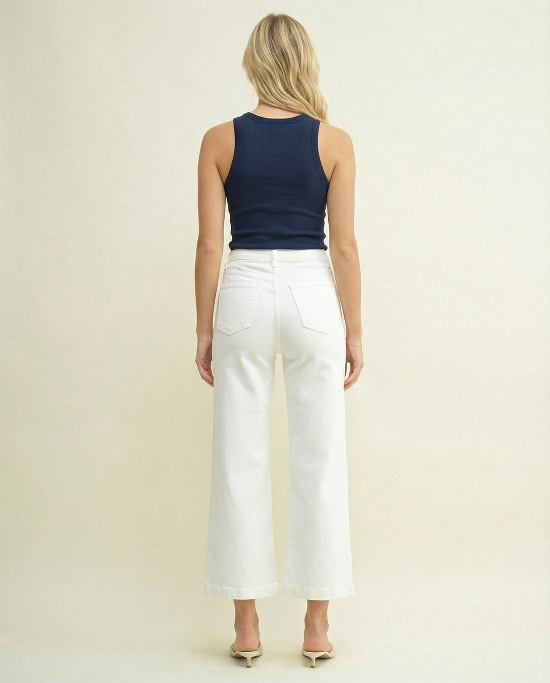 High-Rise Patch Pocket Wide Leg Jeans in Off White (detail view 2)