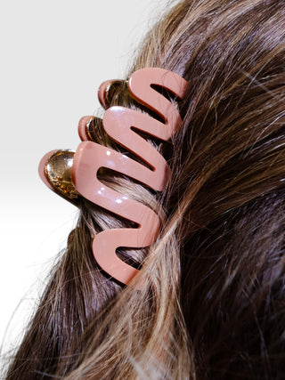 Wavy Line Acetate Claw Clip