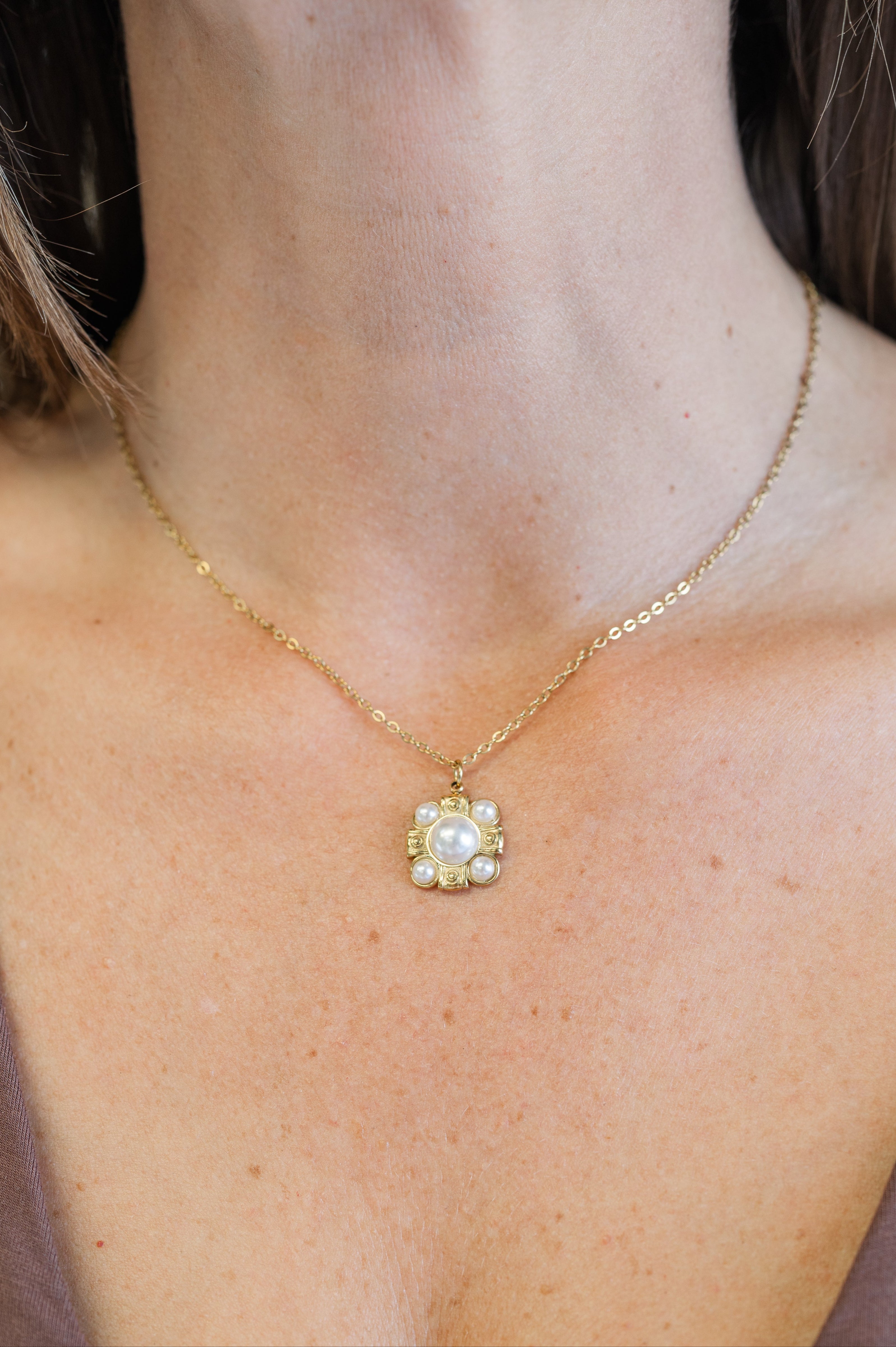 My Sister's Cottage | Waterproof | Deco Statement Necklace (detail view 3)