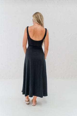Sleeveless Flare Midi Dress