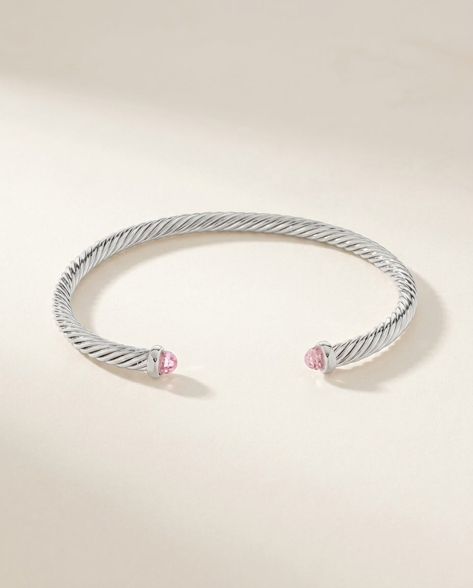 Riviera Cable Cuff Bracelet – Gold Twisted Cable Chain Bangle (detail view 3)
