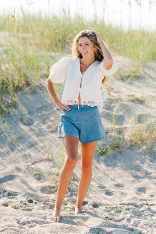 Eyelet Short Puff Sleeve Blouse