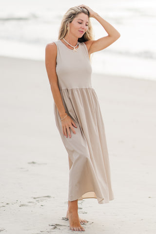 Solid Contrast Maxi Dress