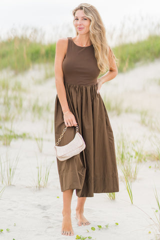 Sleeveless Gathered Midi Dress