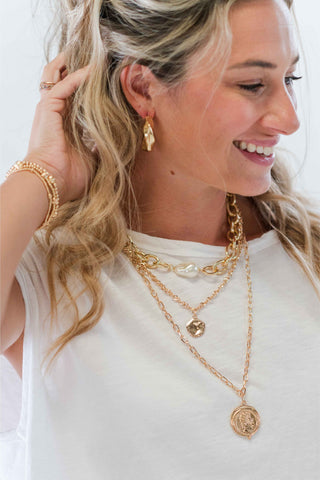 Chunky Chain w/ Pearl Necklace