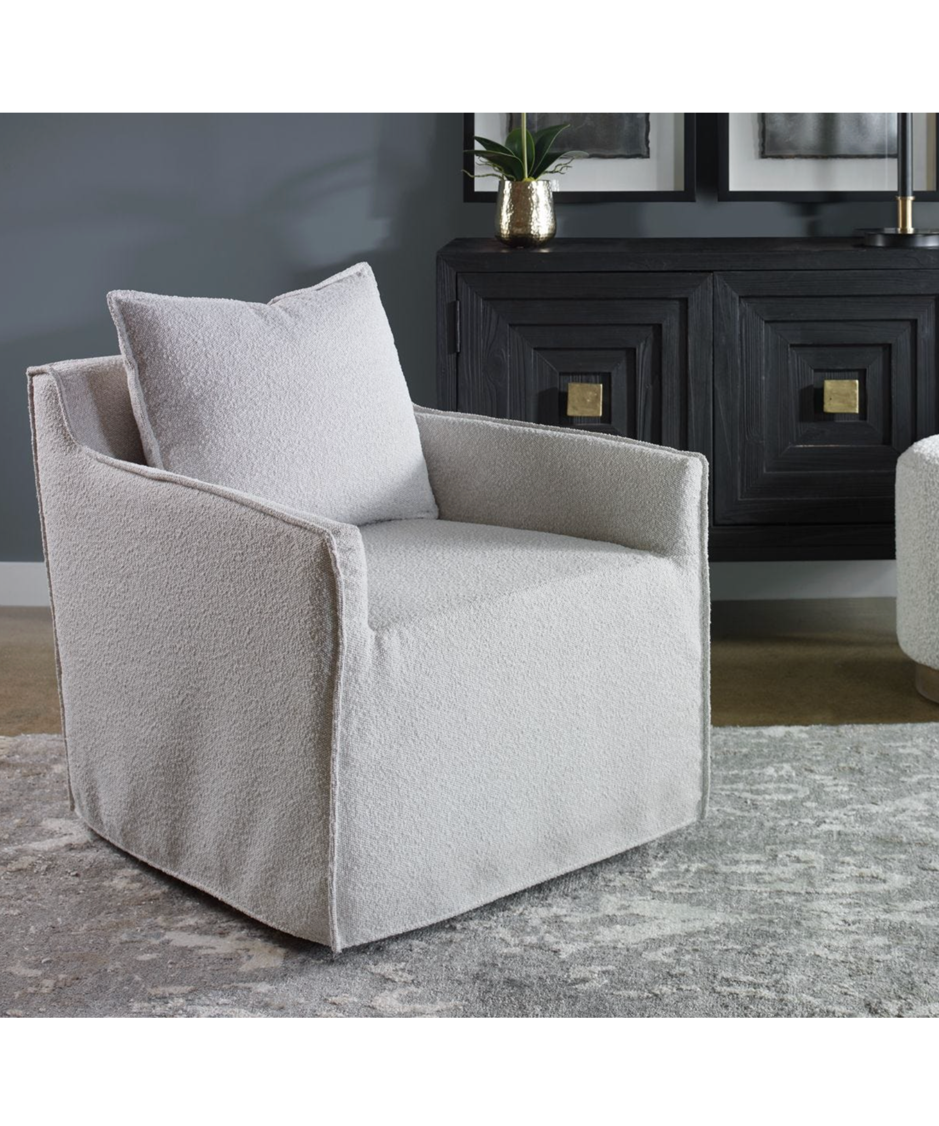Welland Swivel Chair (detail view 2)