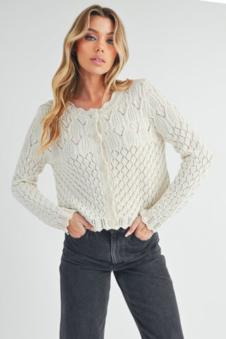 Scallop Detail Crew Neck Button Down Knit Cardigan