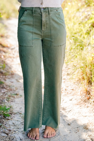 Raw Hem High Rise Ankle Jeans