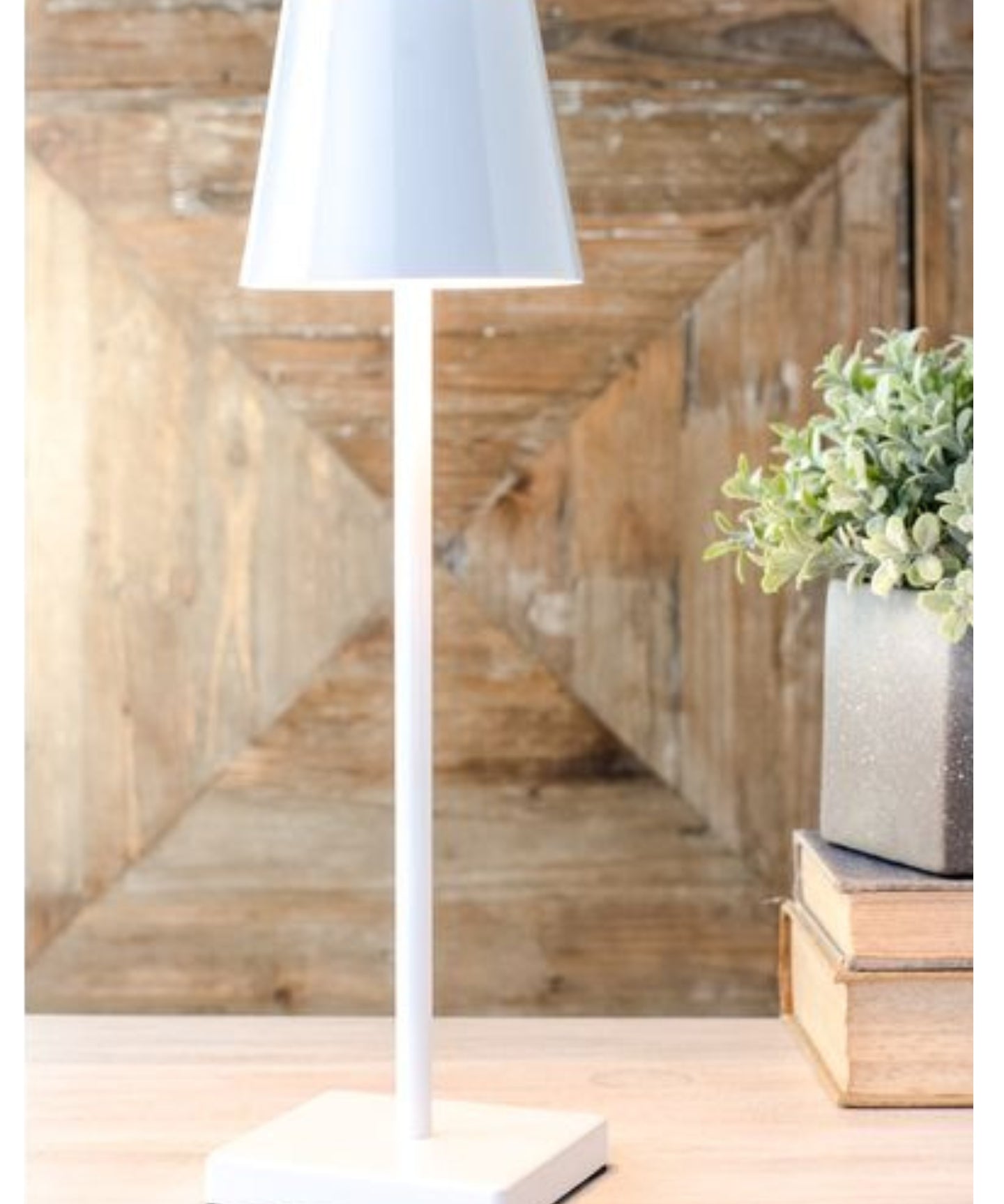Rechargeable LED Lamp