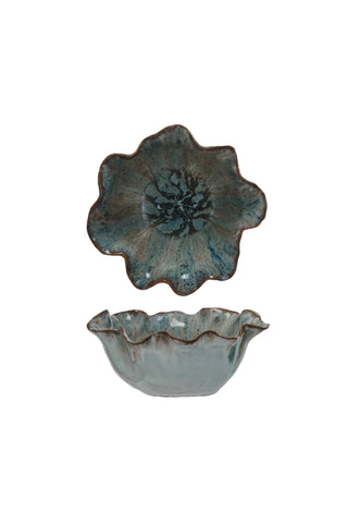 Stoneware Ruffled Bowl