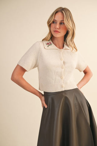 Embroidered Collar Knit Top