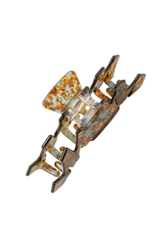 Abstract Claw Slip