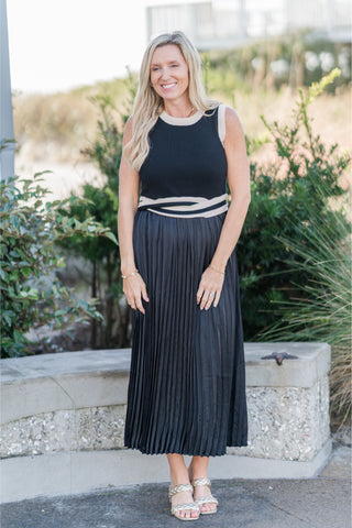 Sleeveless Mixed Media Pleated Midi Dress