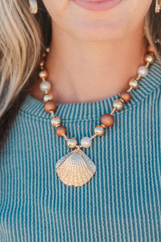 Wood & Pearl Bead Shell Necklace