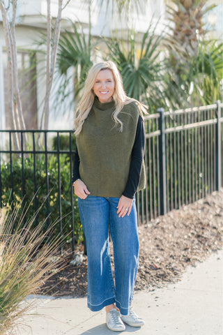 Sleeveless Mock Neck Knit Top