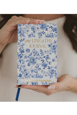 One Line A Day Fabric Journal