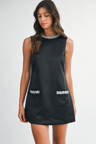 Jeweled Neckline Sleeveless Shift Dress