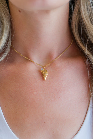 My Sister's Cottage | Waterproof | Conch Shell Pendant Necklace