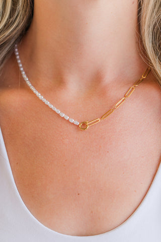 My Sister's Cottage | Waterproof | Pearl Chain Toggle Necklace