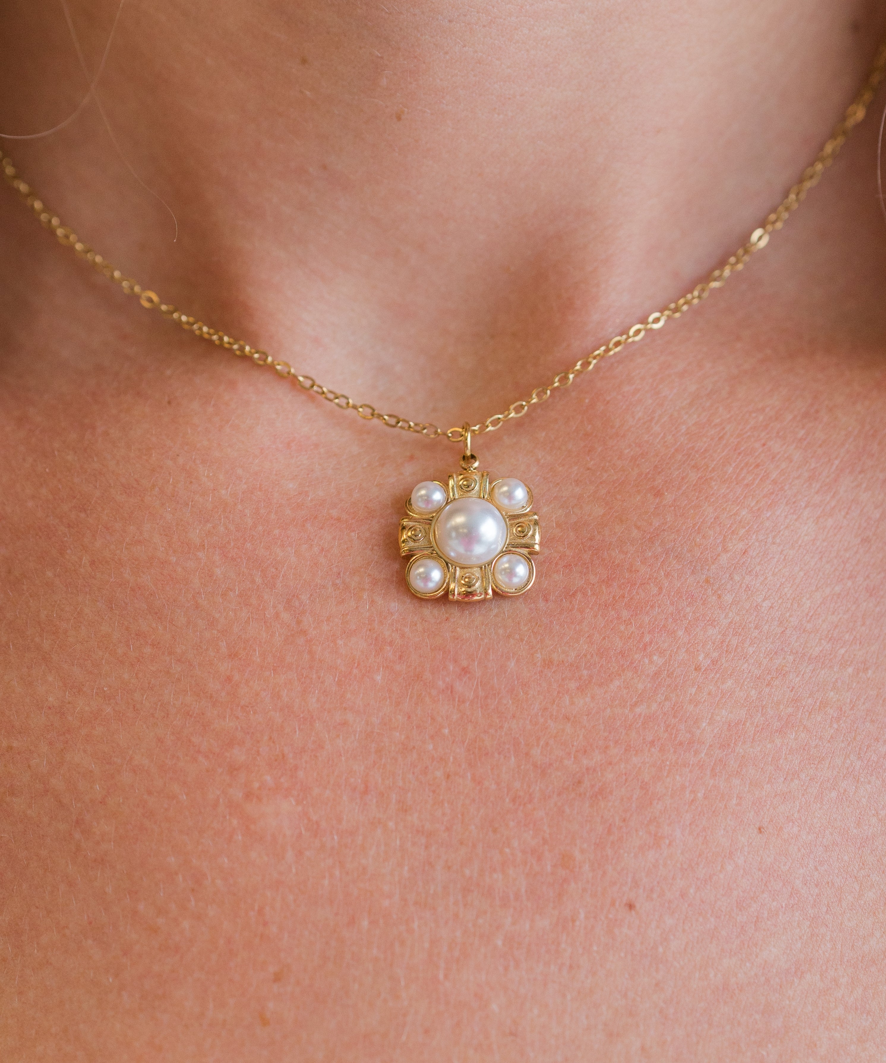 My Sister's Cottage | Waterproof | Deco Statement Necklace (detail view 2)