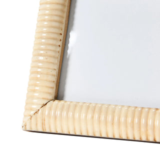 Ribbed Photo Frame